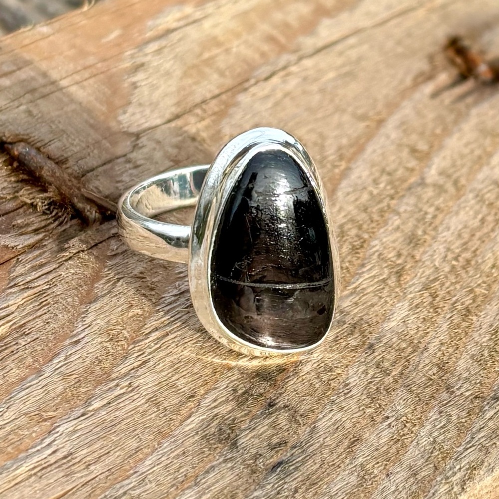 New! Hypersthene Ring - image 4